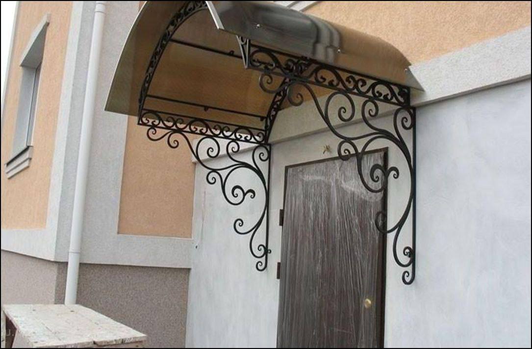 Ковані козирки з декором
